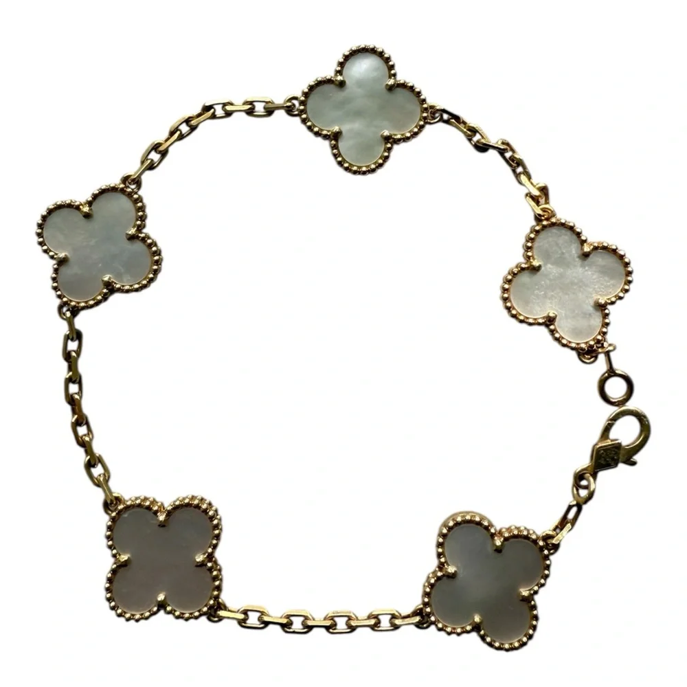 100% Authentic Van Cleef & Arpels Vintage Alhambra bracelet, 5 motifs, 18k Gold - Picture 6 of 17